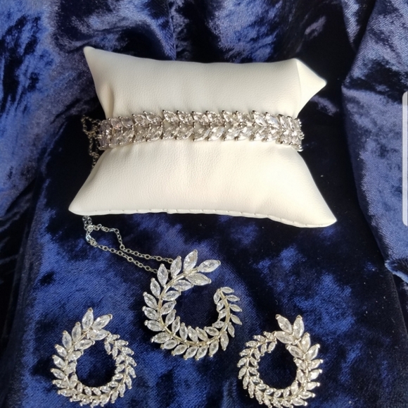 Swarovski Elements 925 Sterling Silver Double Row Marquis Tennis Bracelet NEW - Picture 10 of 17